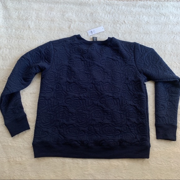 Francesca’s Floral Embossed Sweatshirt - Picture 3 of 4